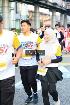 Runner Photo 4866191