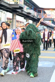 Runner Photo 4866275