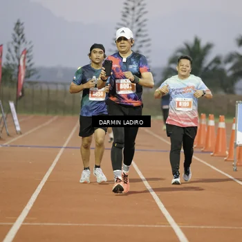 Runner Photo 4866321