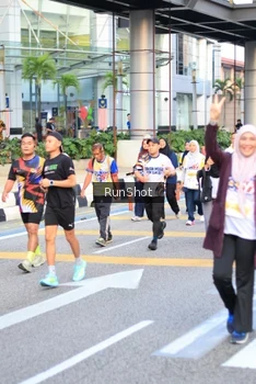 Runner Photo 4866374