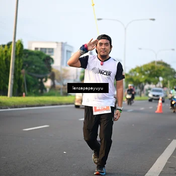 Runner Photo 4866399
