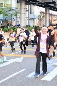 Runner Photo 4866409