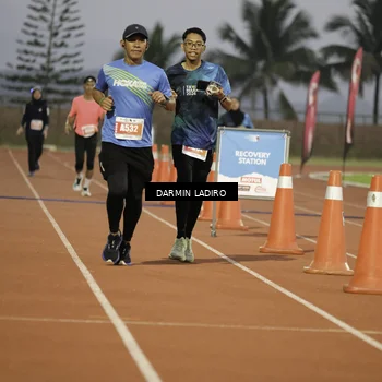 Runner Photo 4866414