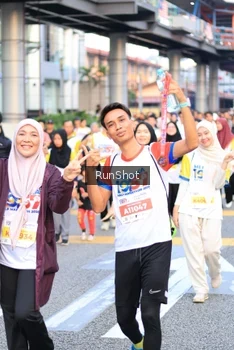 Runner Photo 4866453