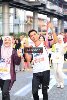 Runner Photo 4866484