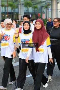 Runner Photo 4866567