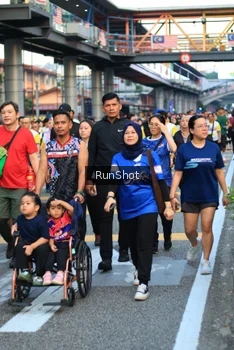 Runner Photo 4866591