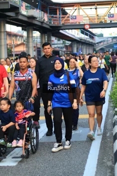 Runner Photo 4866593