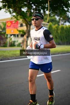 Runner Photo 4866623