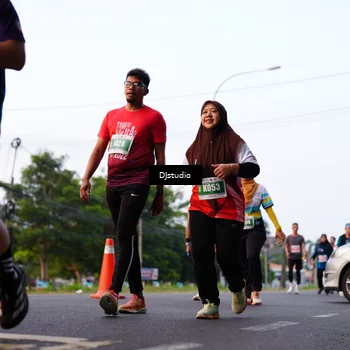 Runner Photo 4866624