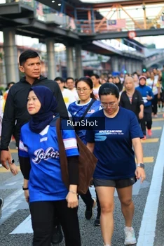 Runner Photo 4866679