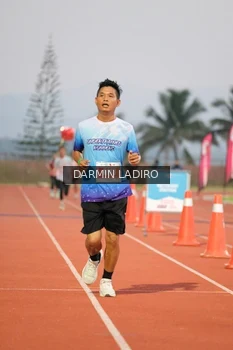 Runner Photo 4866786