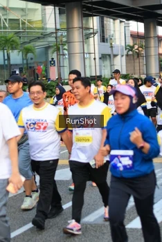 Runner Photo 4866806