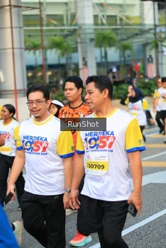 Runner Photo 4866835