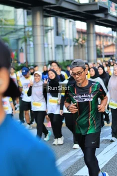 Runner Photo 4866900