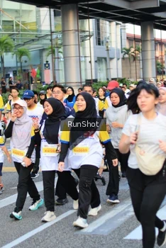 Runner Photo 4866926