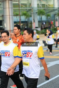 Runner Photo 4866935