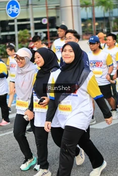 Runner Photo 4867128
