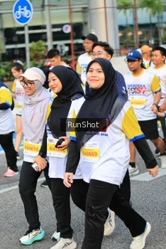 Runner Photo 4867165