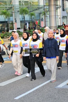 Runner Photo 4867253
