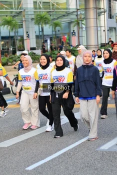 Runner Photo 4867269