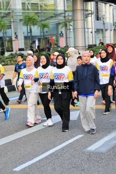 Runner Photo 4867276