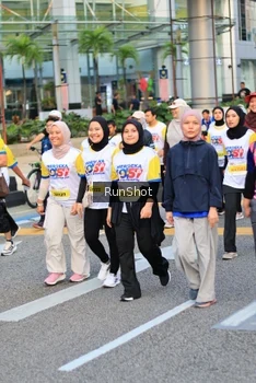 Runner Photo 4867299