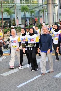 Runner Photo 4867311