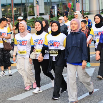 Runner Photo 4867318