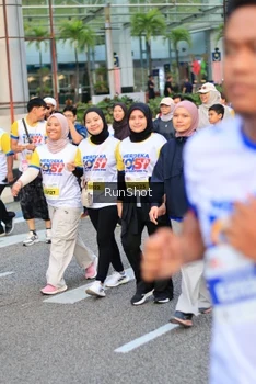 Runner Photo 4867353