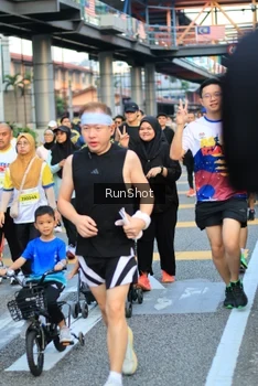 Runner Photo 4867377