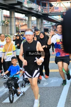 Runner Photo 4867378