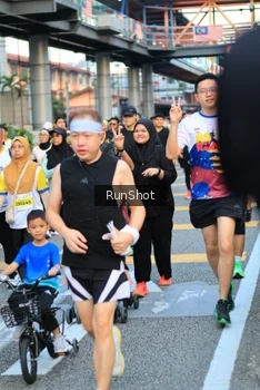 Runner Photo 4867386