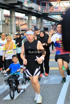 Runner Photo 4867411
