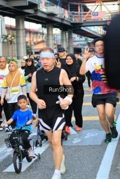 Runner Photo 4867422