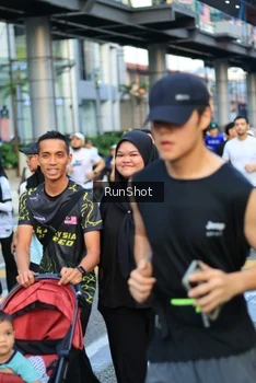 Runner Photo 4867424