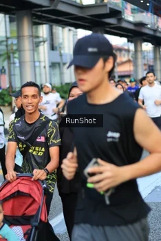 Runner Photo 4867429