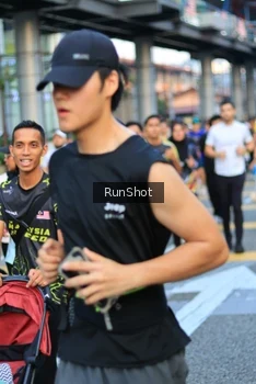 Runner Photo 4867437
