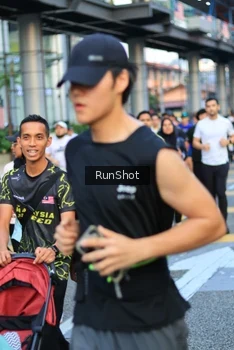 Runner Photo 4867469