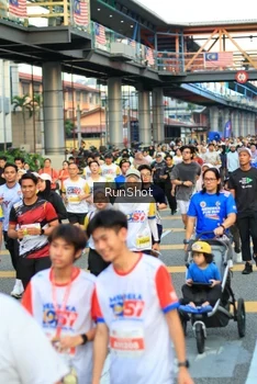 Runner Photo 4867772