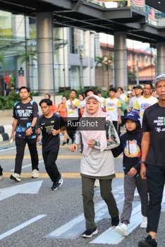 Runner Photo 4867796