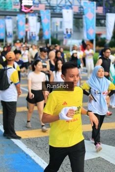 Runner Photo 4867876