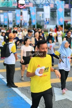 Runner Photo 4867898