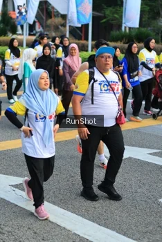 Runner Photo 4867936