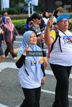 Runner Photo 4868001