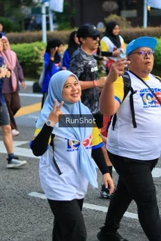 Runner Photo 4868010