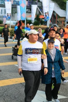 Runner Photo 4868053
