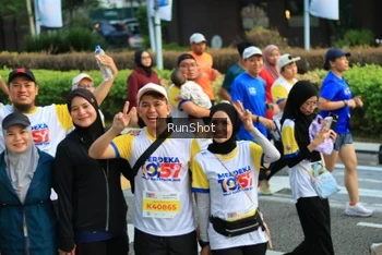 Runner Photo 4868122
