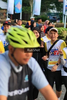 Runner Photo 4868124