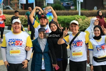 Runner Photo 4868189